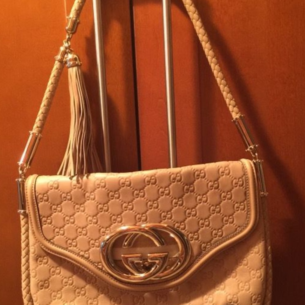 Gucci Beige Shoulder Bag